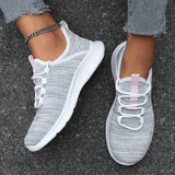 Scarpe ultra-leggere e traspiranti