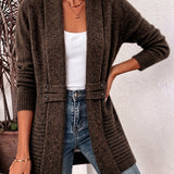 Camille™ | Cardigan in maglia a coste color cioccolato con linguette abbottonate
